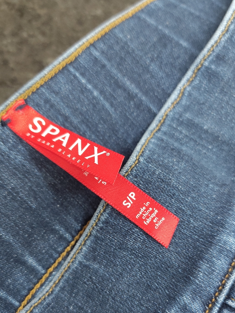SPANX Women Stretch Skinny Jeans Distressed NWOT